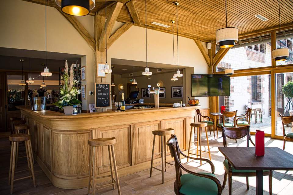 Restaurant Gastronomique du Domaine de Roncemay | Golf &amp; Domaine du Roncemay | Parcours Golf Bourgogne